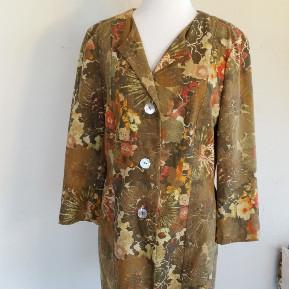 Sigrid Olsen S/M Raw Silk Floral Suit Tunic/Jacket, Shell Buttons